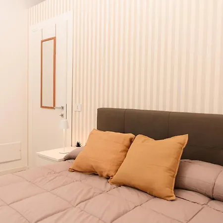 Διαμέρισμα Luxury Mecenate 1