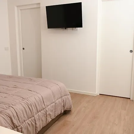 Luxury Mecenate 1 * Milan