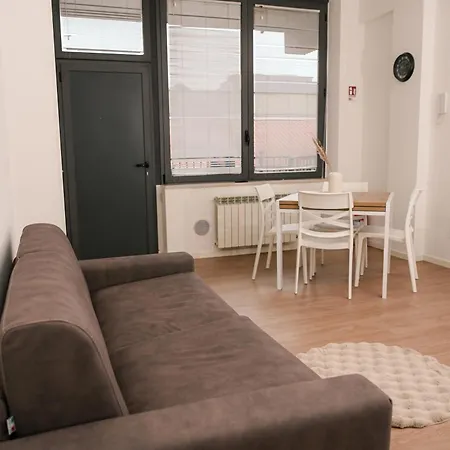 Luxury Mecenate 1 Apartment *