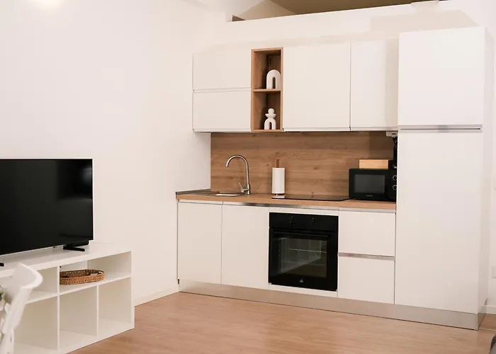 Luxury Mecenate 1 * ミラノ